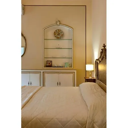 Nocleg ze śniadaniem Dolce Rosa ♡ Centro Storico 4*