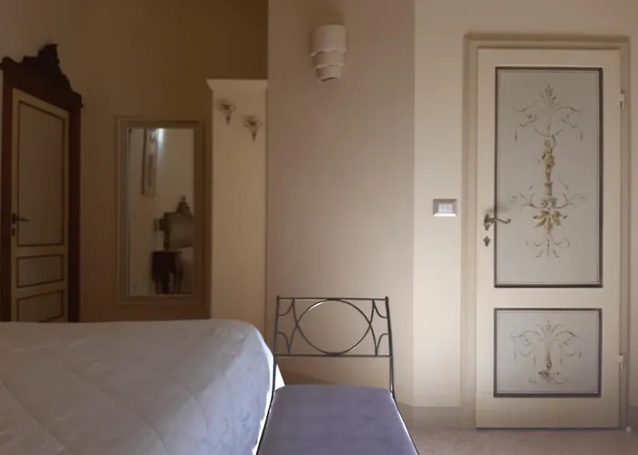 Alojamento de Acomodação e Pequeno-almoço Dolce Rosa ♡ Centro Storico 4*